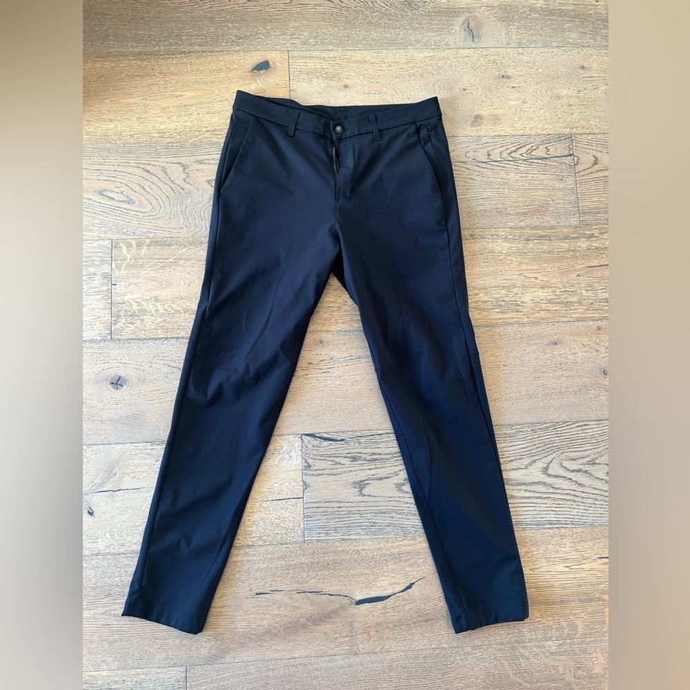 Lululemon Commission Slim-Fit Pant 33”
Warpstreme Black